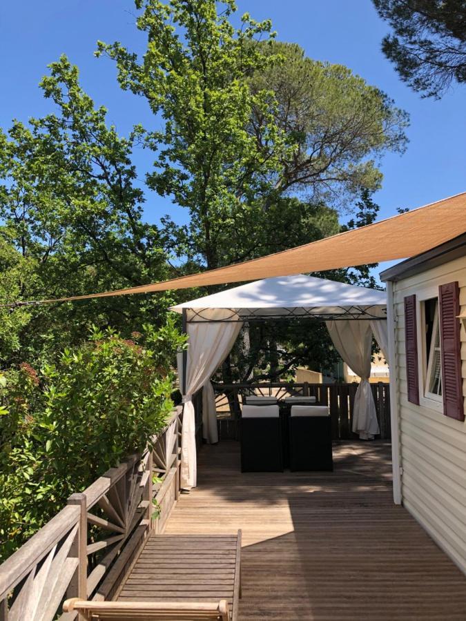 Camping De Parpaillon Roquebrune-sur-Argens Exterior foto