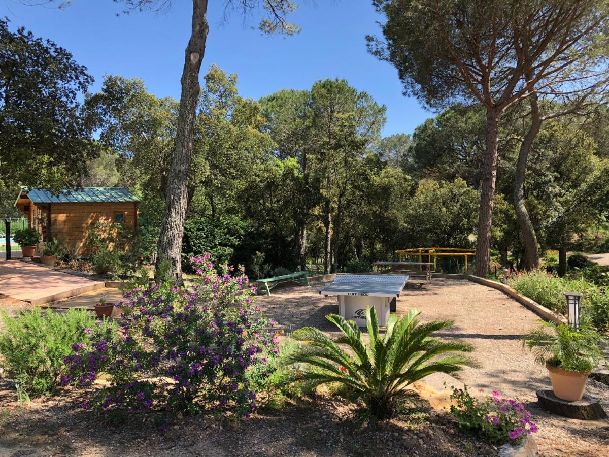 Camping De Parpaillon Roquebrune-sur-Argens Exterior foto