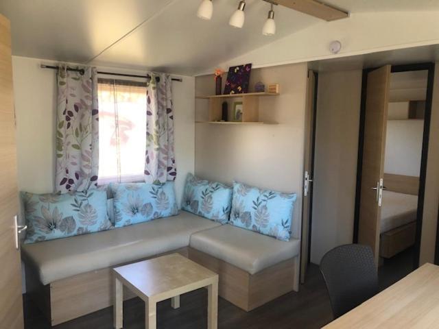 Camping De Parpaillon Roquebrune-sur-Argens Exterior foto